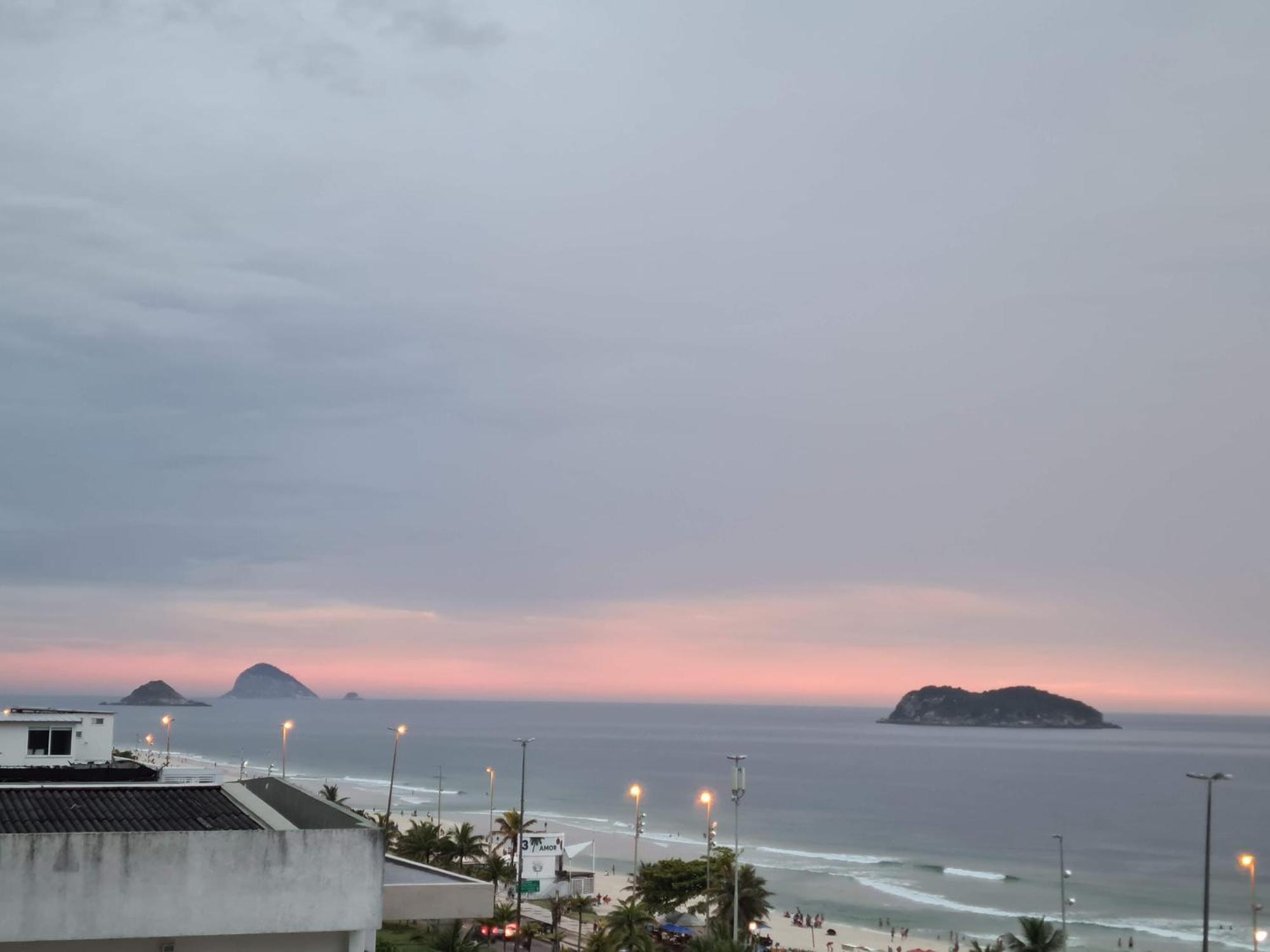 Apto Barra Da Tijuca Frente Pro Mar Рио де Жанейро Екстериор снимка