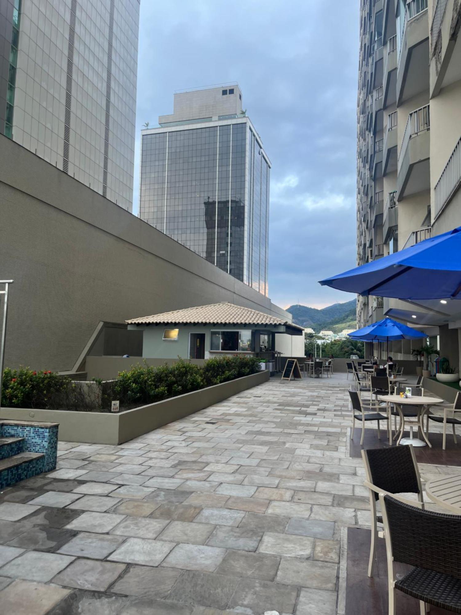 Apto Barra Da Tijuca Frente Pro Mar Рио де Жанейро Екстериор снимка