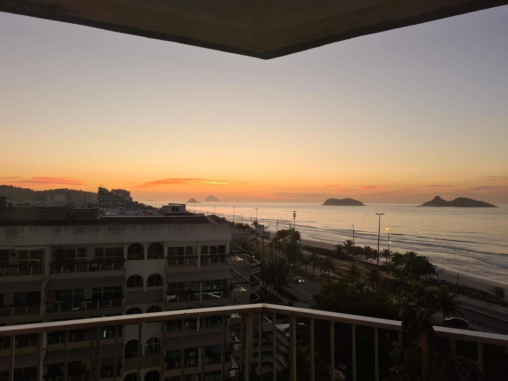 Apto Barra Da Tijuca Frente Pro Mar Рио де Жанейро Екстериор снимка