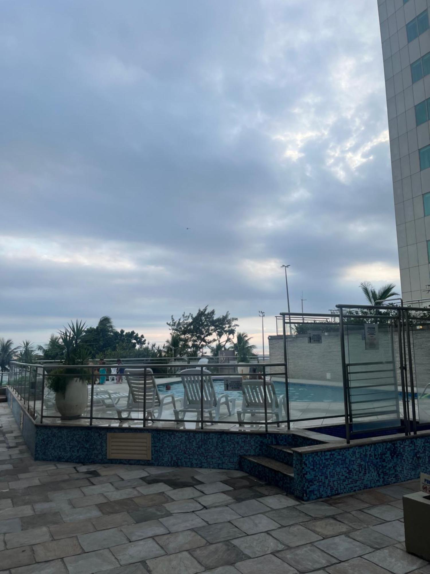 Apto Barra Da Tijuca Frente Pro Mar Рио де Жанейро Екстериор снимка