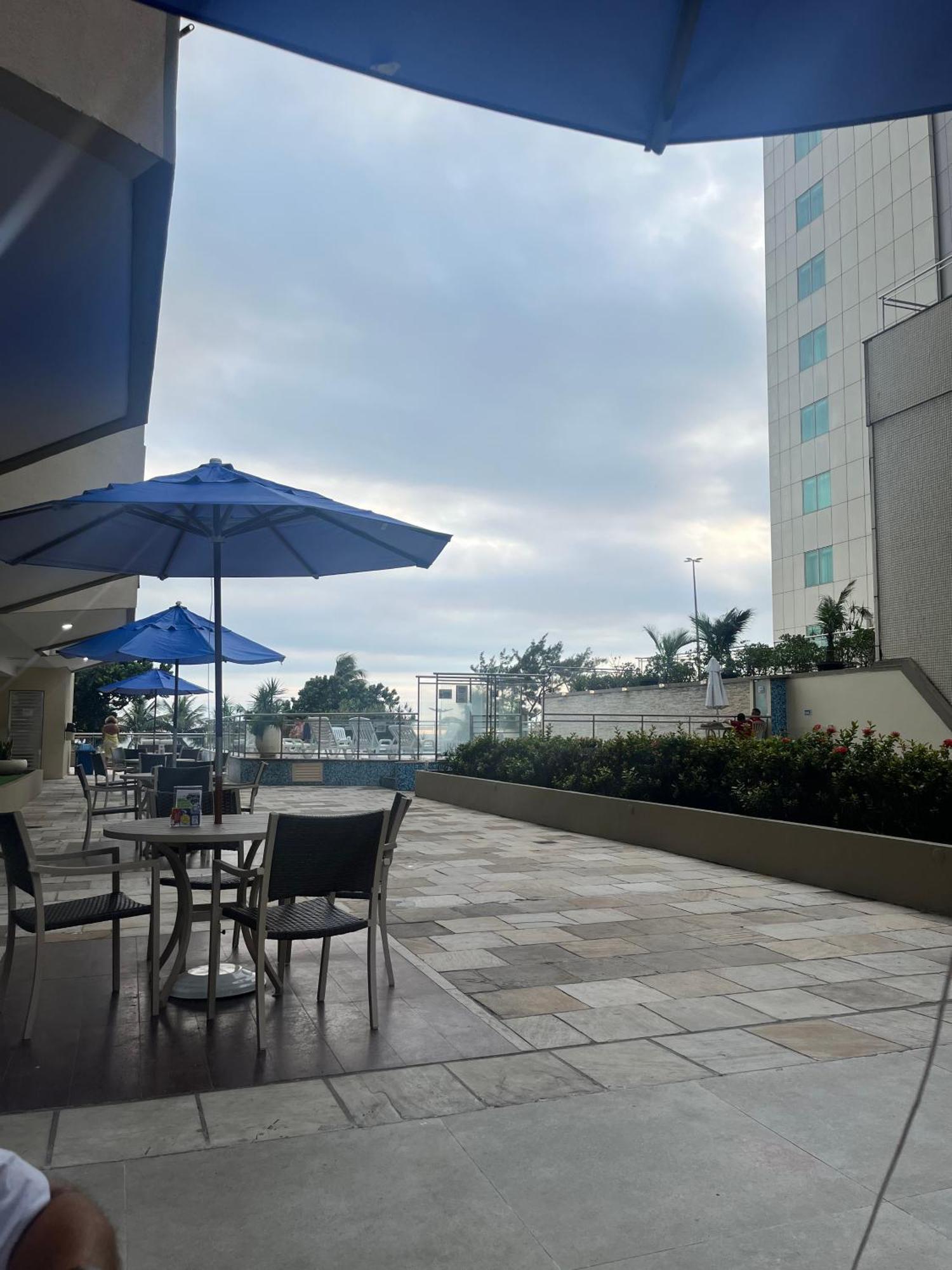 Apto Barra Da Tijuca Frente Pro Mar Рио де Жанейро Екстериор снимка